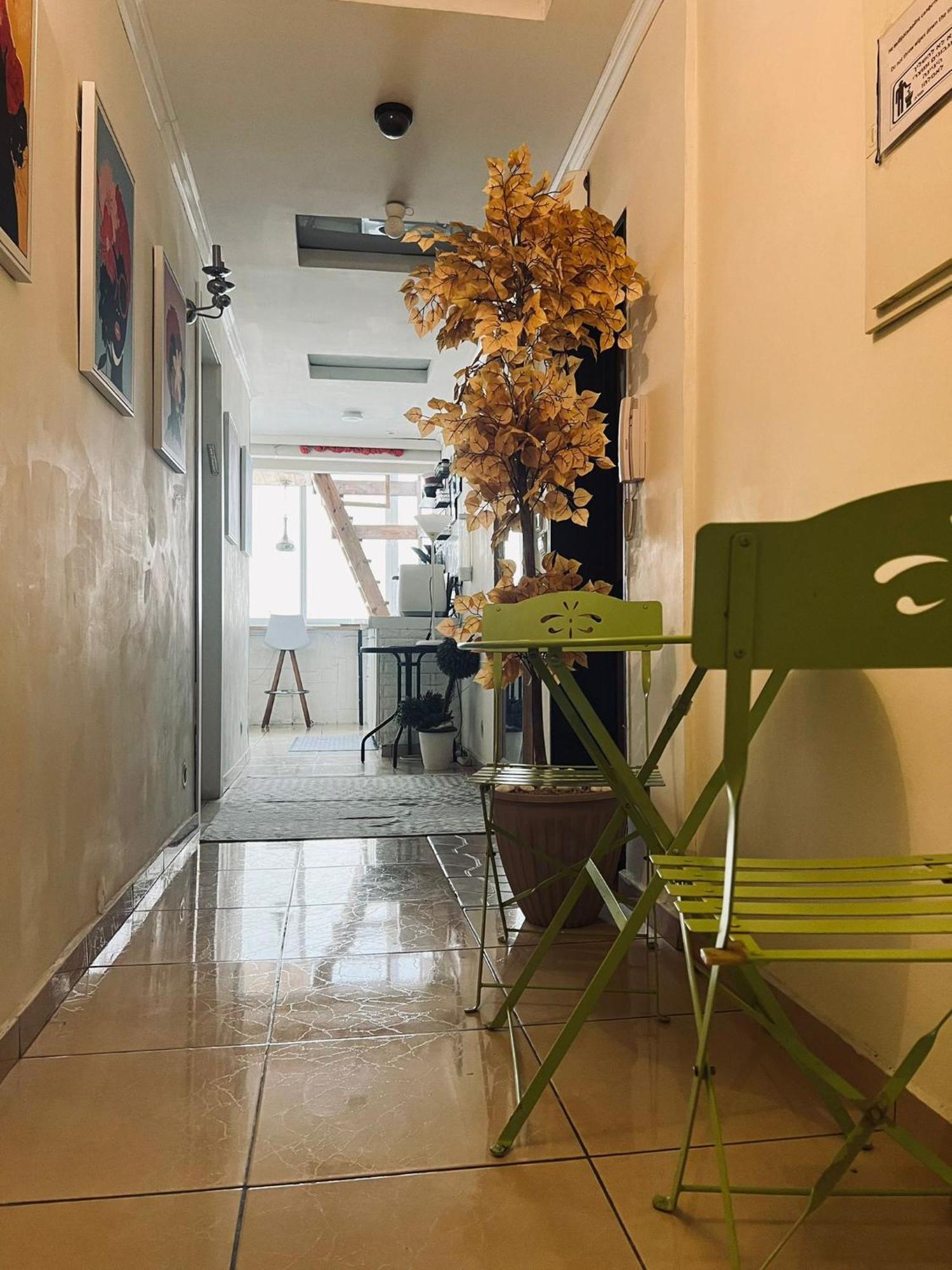 Bugrashov 13 Room Tel Aviv Esterno foto
